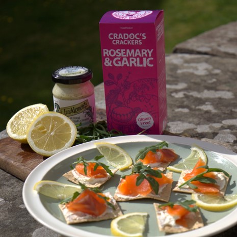Rosemary and Garlic Crackers Canape Rosemary and Garlic Crackers Canape
